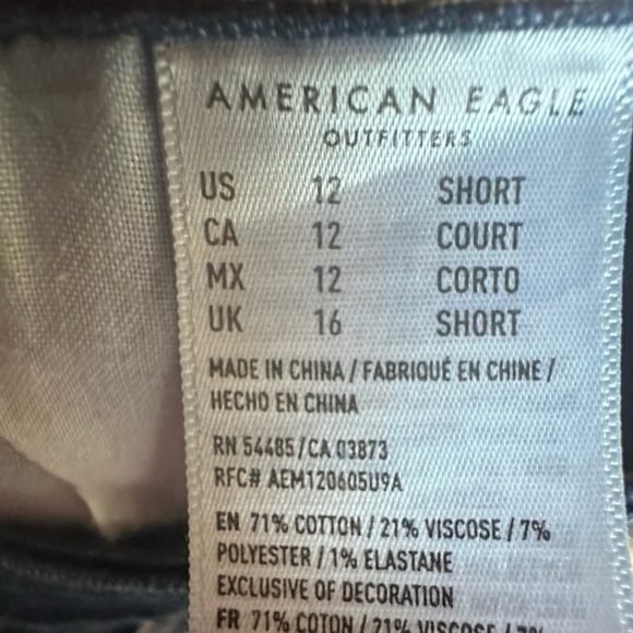American Eagle Jegging in Medium Blue Wash Size 12P - Picture 14 of 16